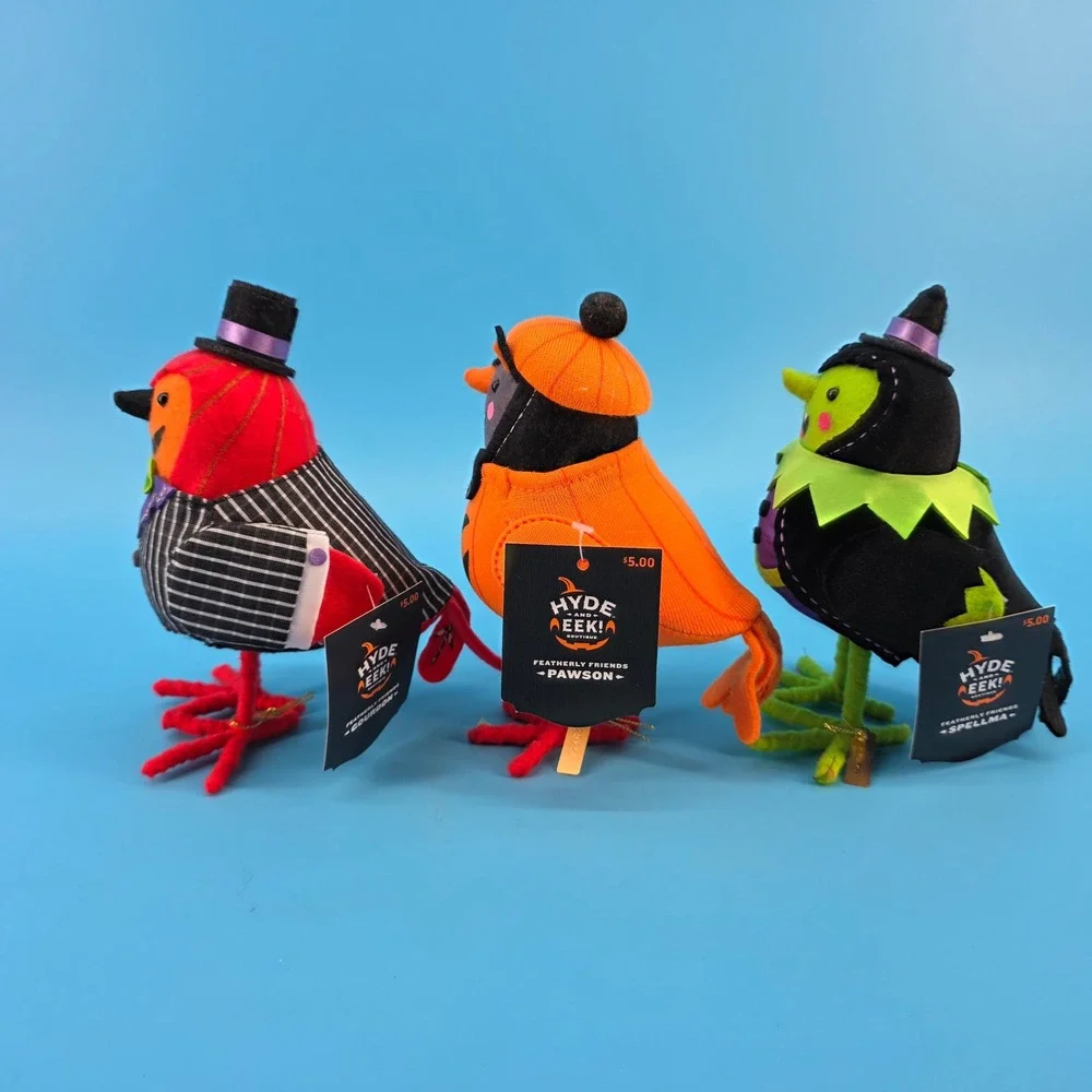 Target Hyde & EEK Halloween‎ Birds Gourdon,  Pawson, Spellma Featherly Friends